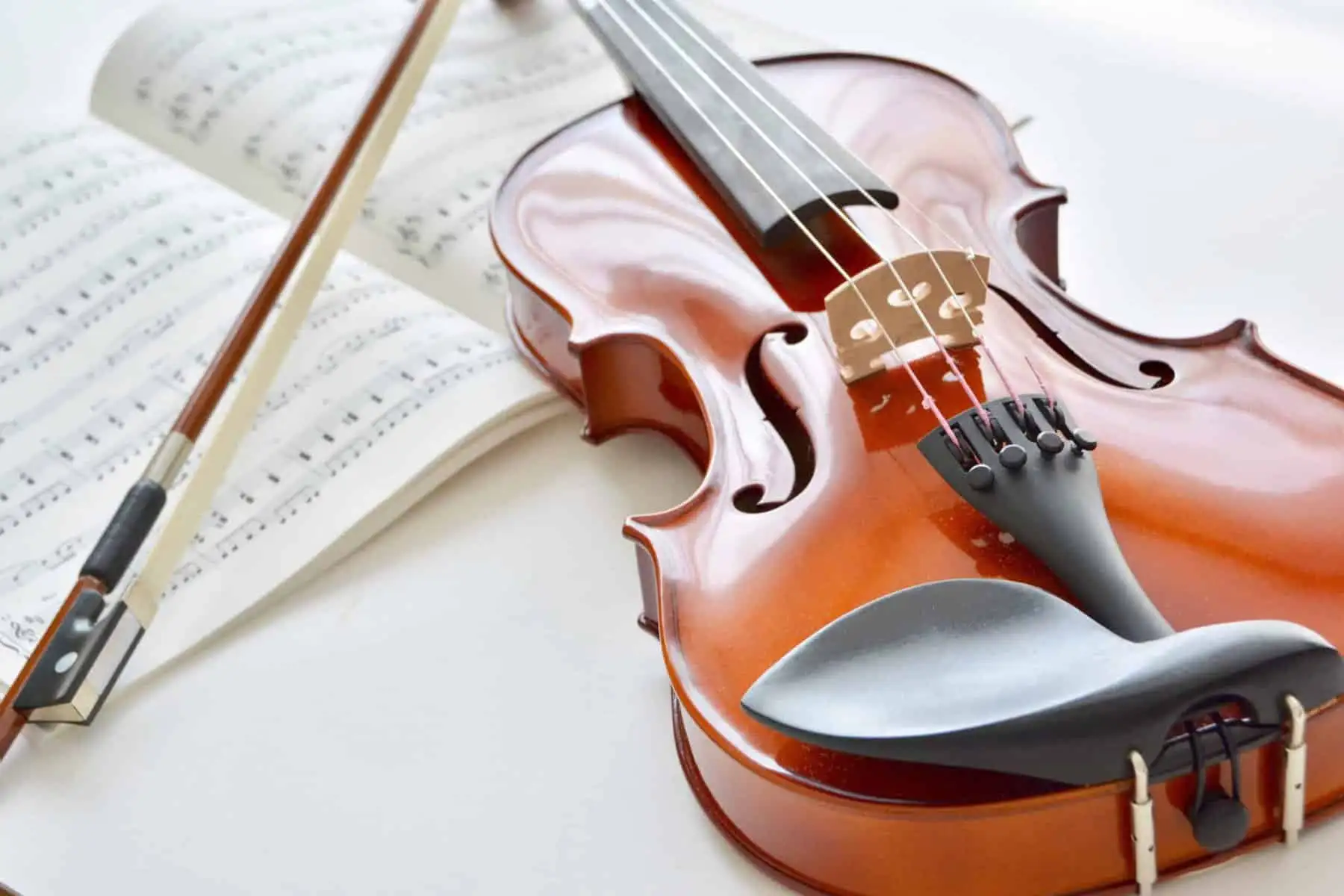 music-instruments-2021-08-30-01-39-20-utc